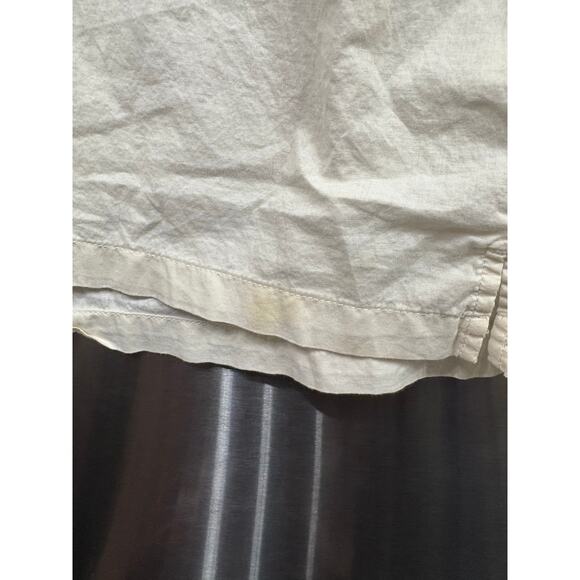 *LAST CHANCE ITEM* 5/$15 Cream SS Button Up - H&M - L - Picture 5 of 5